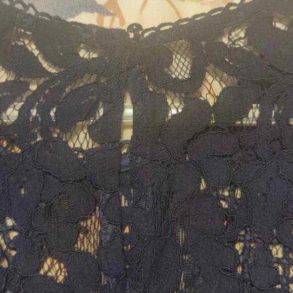 Dark blue lacy top/ large/ blouse/ cute - Picture 2 of 2